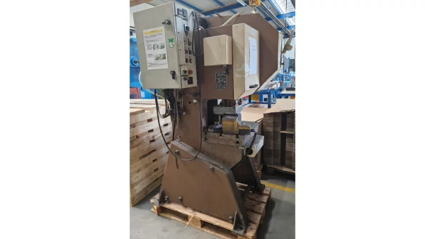 Presse mécanique d'occasion 25 tonnes